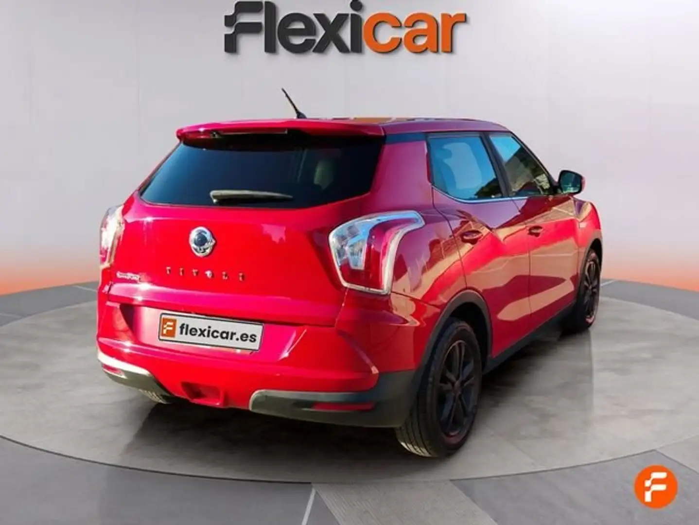 SsangYong Tivoli G16 Line 4x2 Rojo - 2