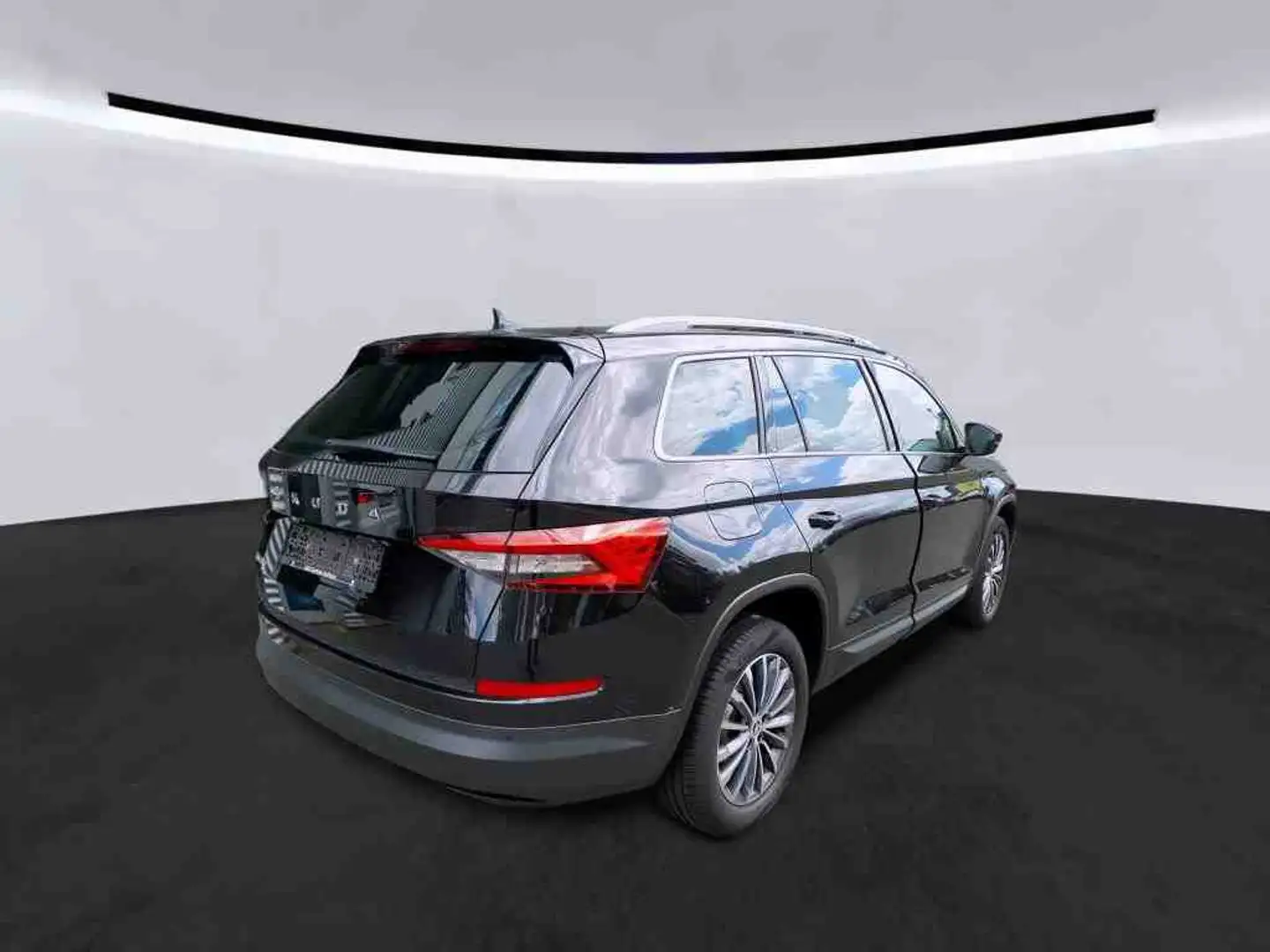 Skoda Kodiaq 1.5 TSI Style DSG*7-Sitzer*LED*Smart Link Černá - 2
