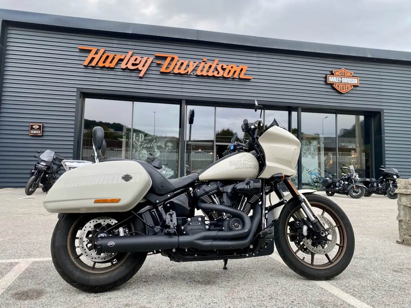 Harley-Davidson Low Rider Blanc - 1