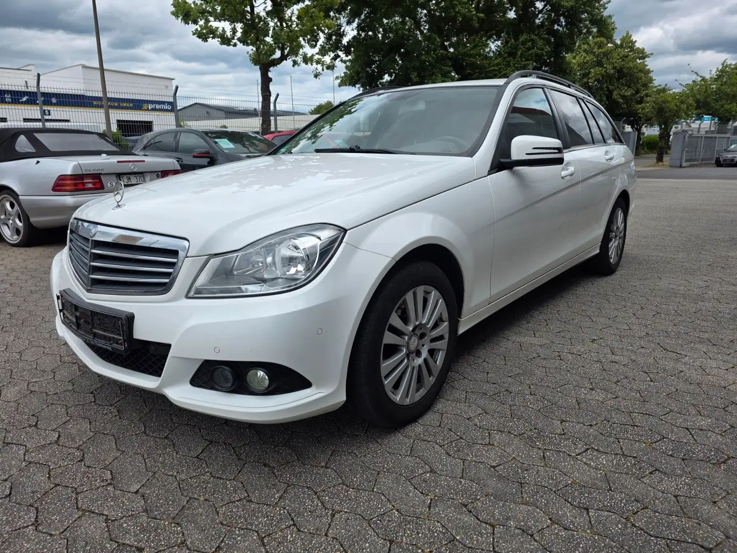 Mercedes-Benz C 180 C -Klasse T-Modell C 180 BlueEfficiency Weiß - 2