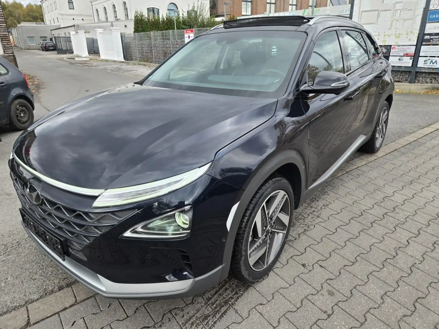 Hyundai NEXO 1.Hand/TÜV NEU 120 kW (163 PS), Automatik, Fron... Grau - 2