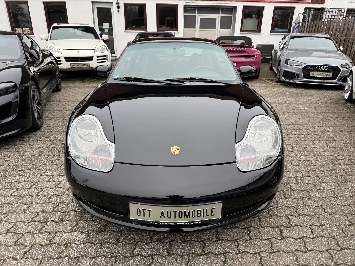 Porsche 996 911 996 CARRERA 4 COUPE"SERVICE NEU"18 ZOLL,H&R Noir - 2