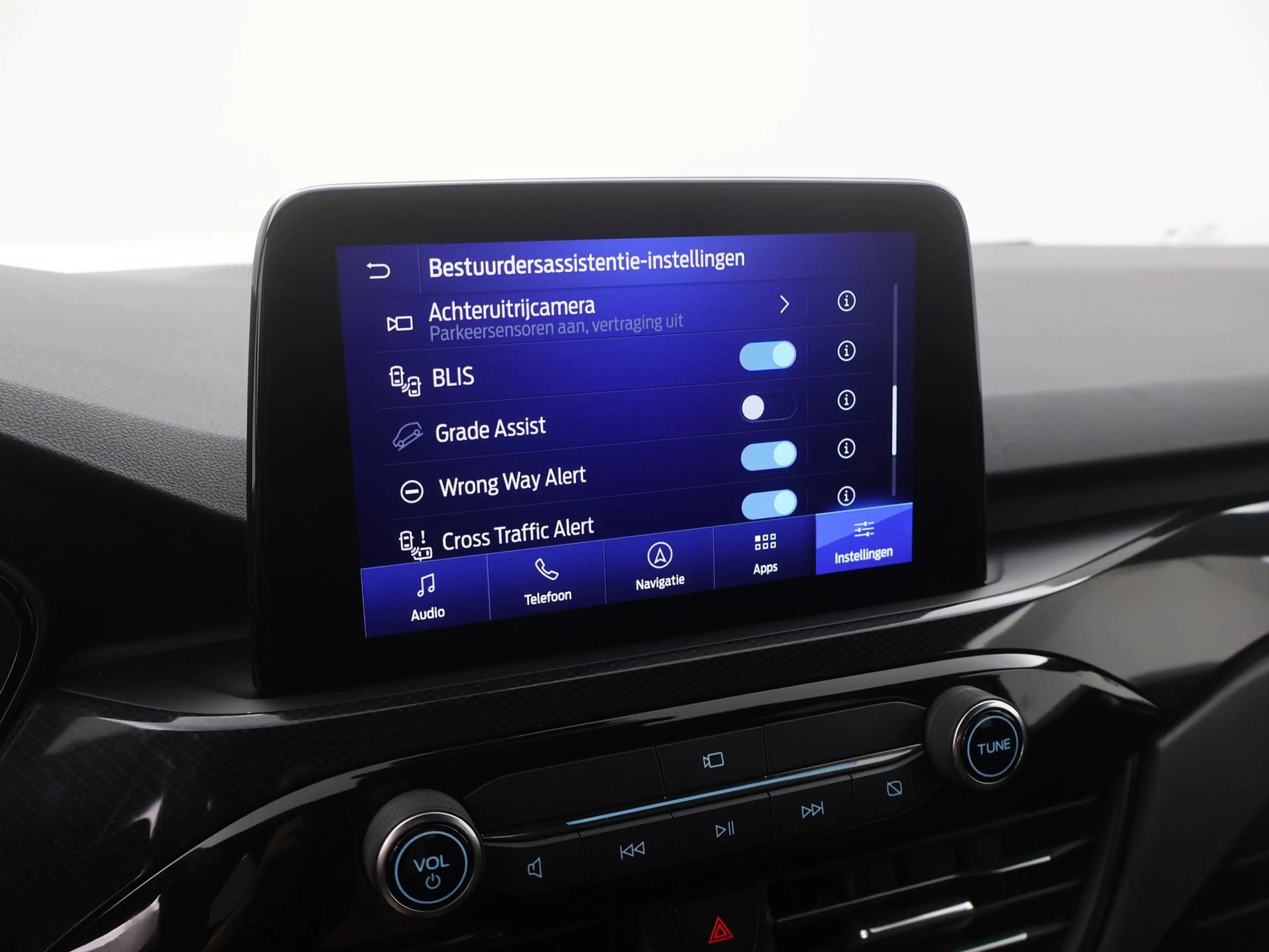 Ford Kuga 2.5 PHEV ST-Line X TREKH|HEAD-UP|WINTERPACK|B&O|BL — photo 17