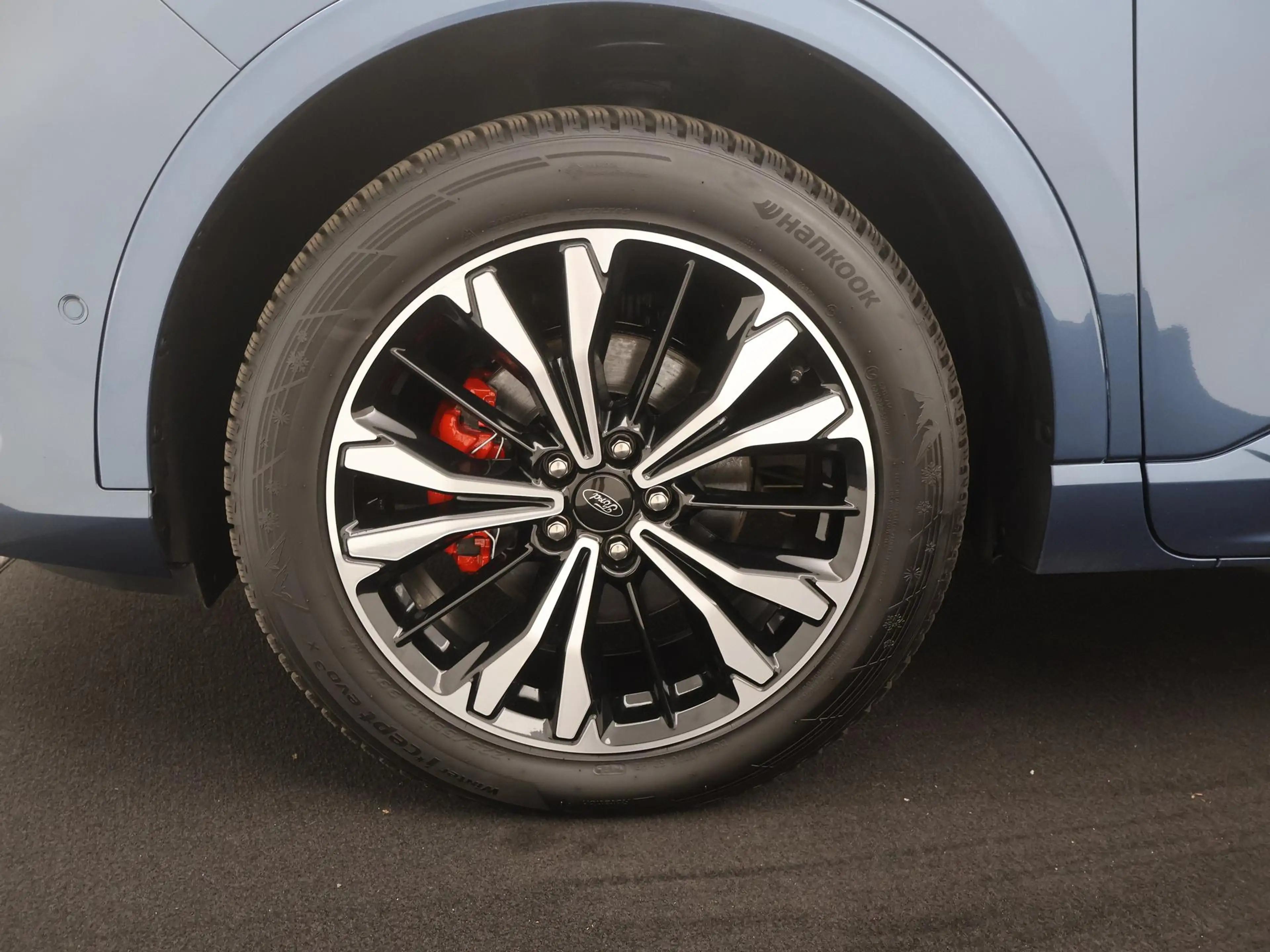 Ford Kuga 2.5 PHEV ST-Line X TREKH|HEAD-UP|WINTERPACK|B&O|BL — photo 40