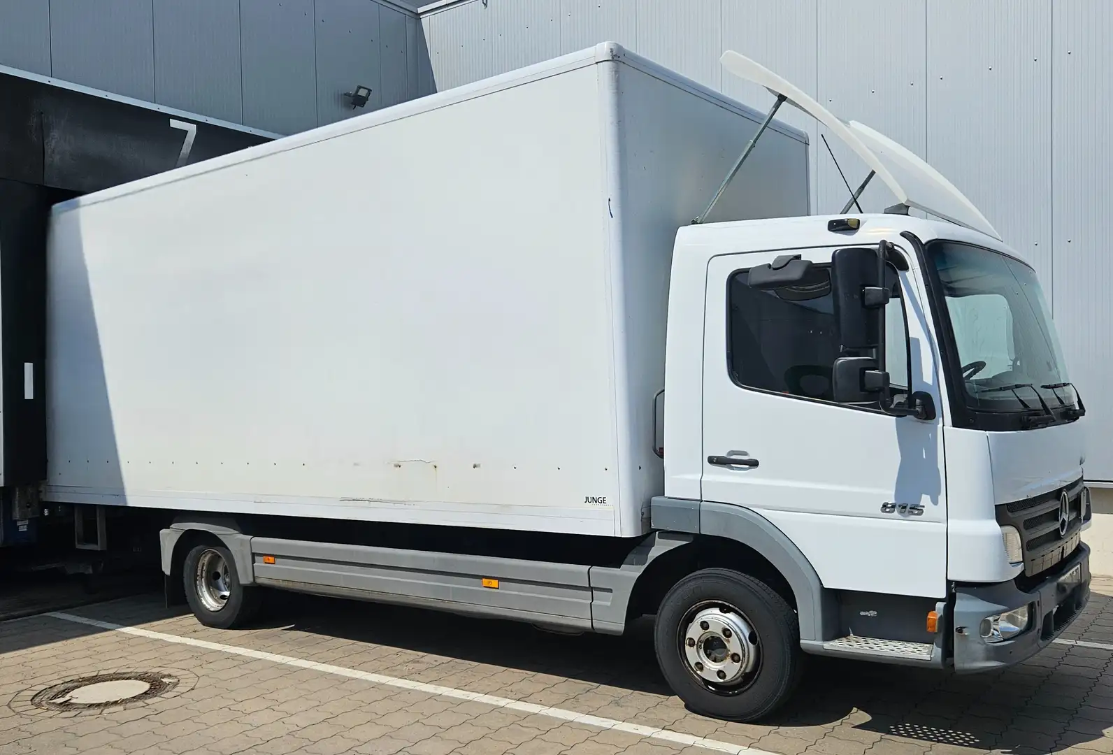 Mercedes-Benz Atego 815 Blanc - 1