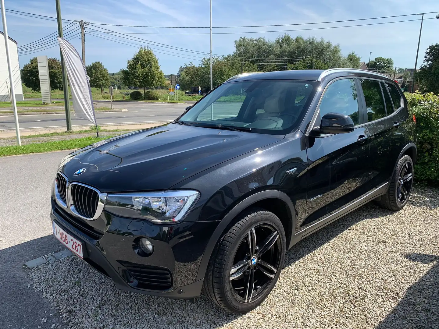 BMW X3 X3 2.0 dA sDrive18 Zwart - 1