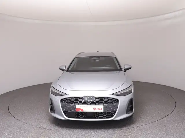 Audi A6 view 3