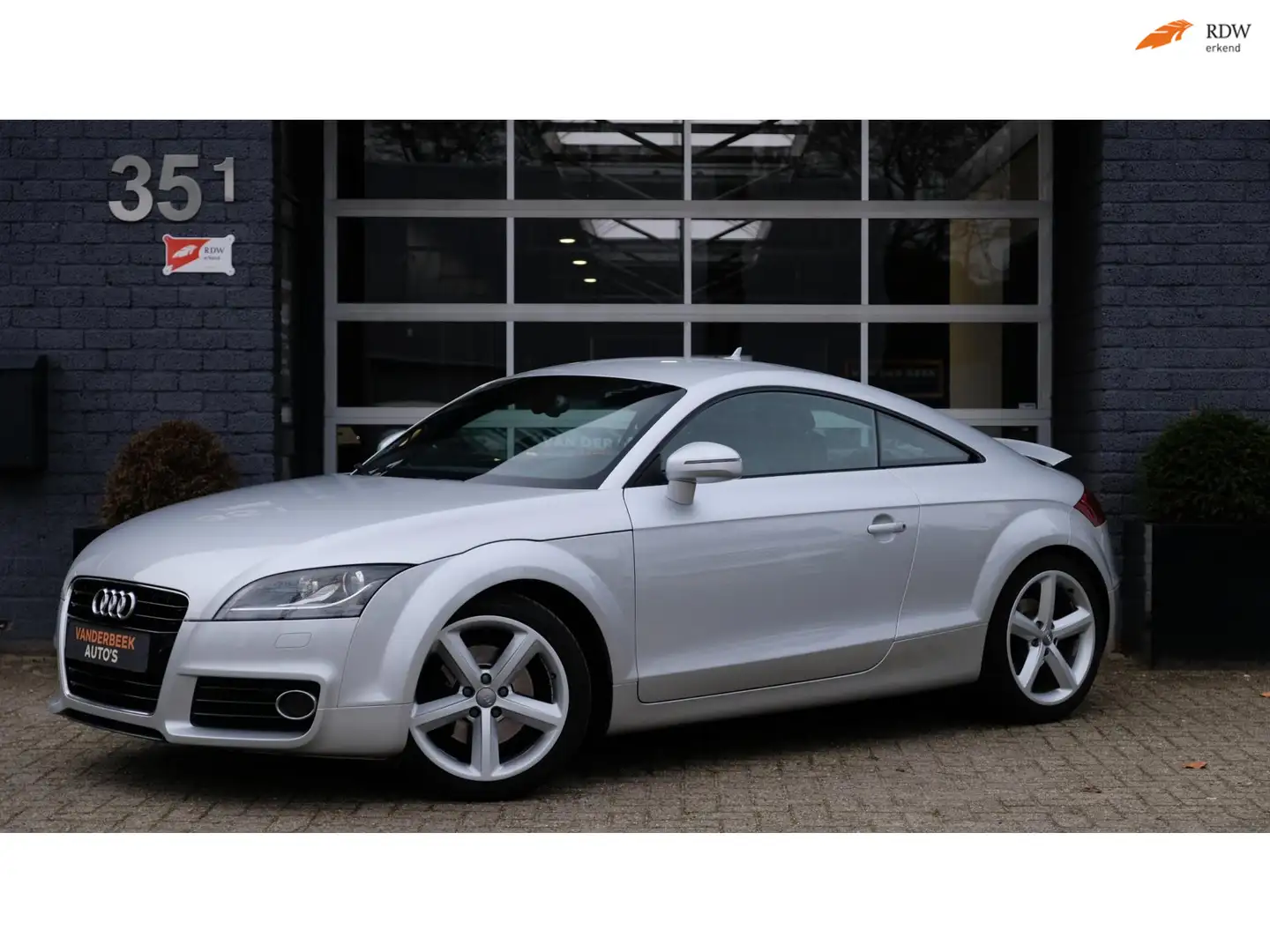Audi TT 1.8 TFSI Pro Line S Line | Leder | Led | Facelift Grijs - 1