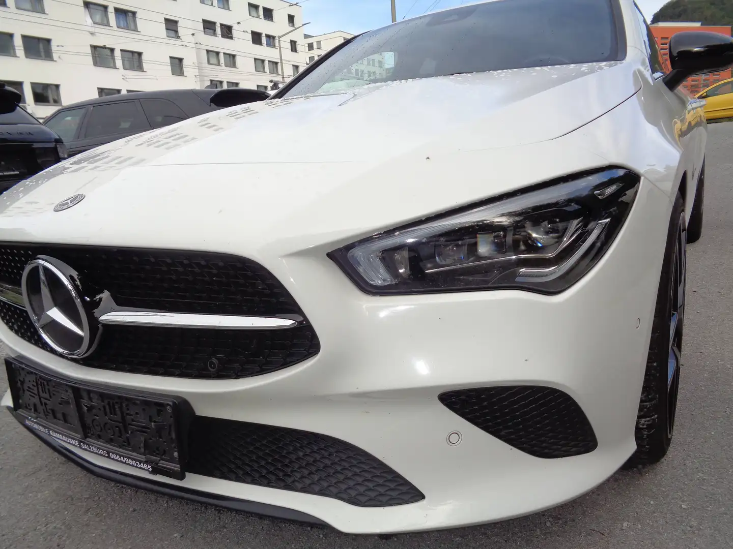 Mercedes-Benz CLA 200 CLA 200 d  Aut. Weiß - 1