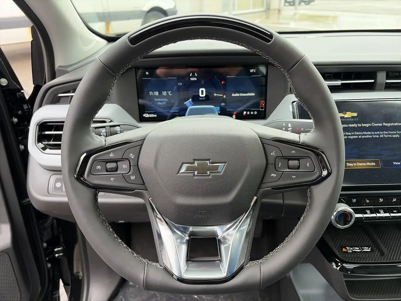Chevrolet Bolt снимка Chevrolet Bolt
