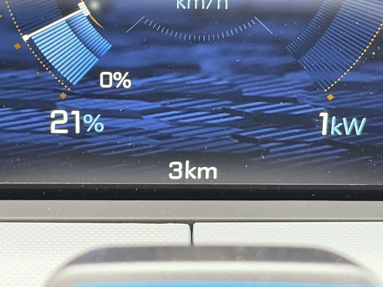 Chevrolet Bolt снимка Chevrolet Bolt