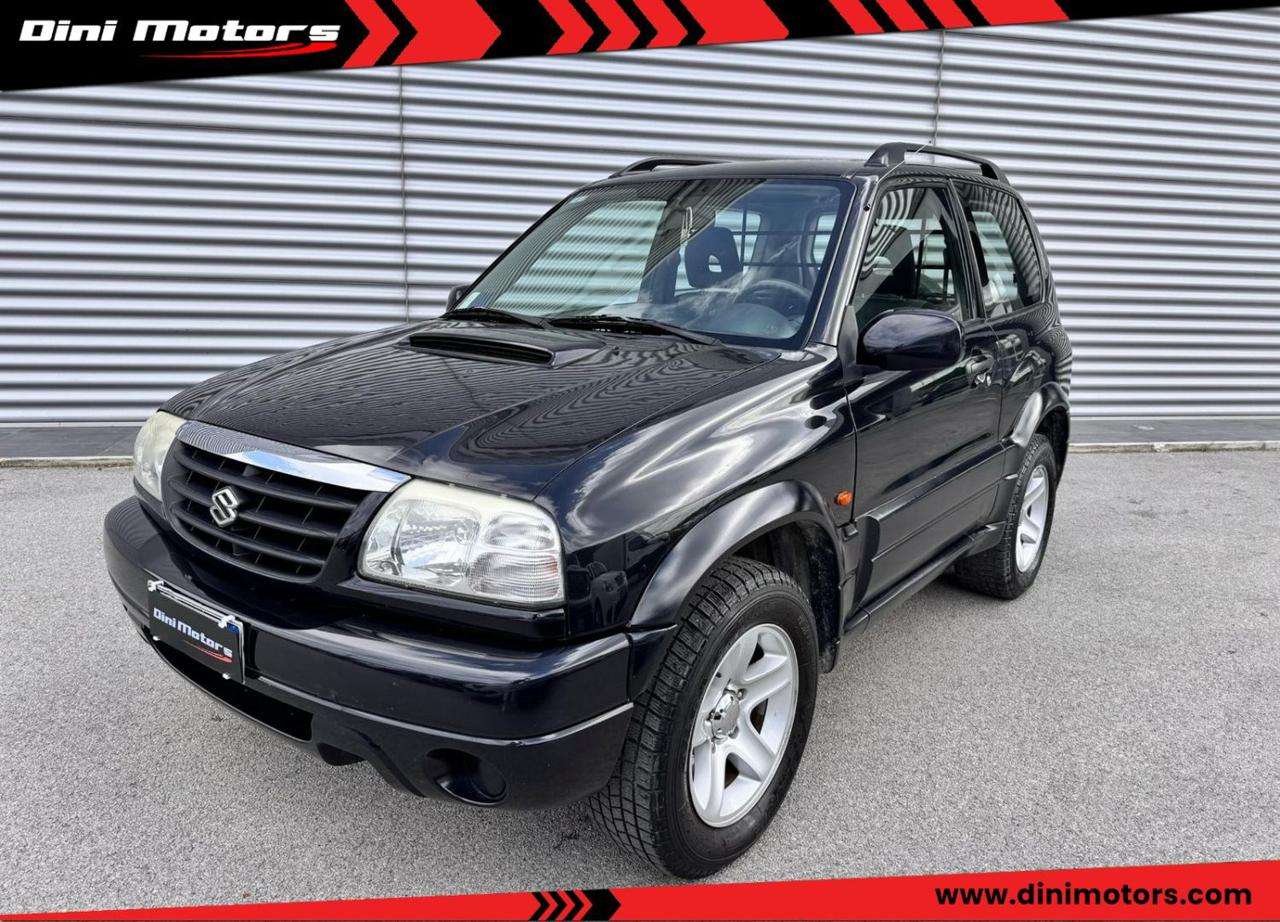 Suzuki Grand Vitara 2.0 turbodiesel 16V 3 porte gancio OK NEOPATENTATI