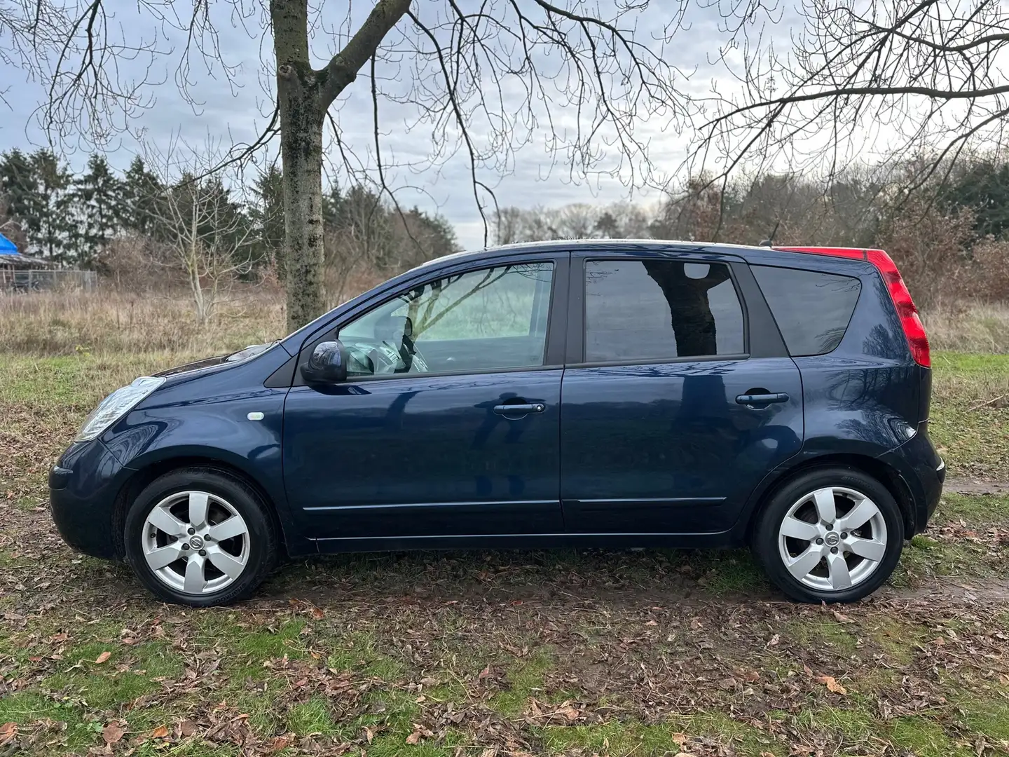 Nissan Note 1.6 Life AUTOMAAT apk t/m 05-07-2026 Blau - 2