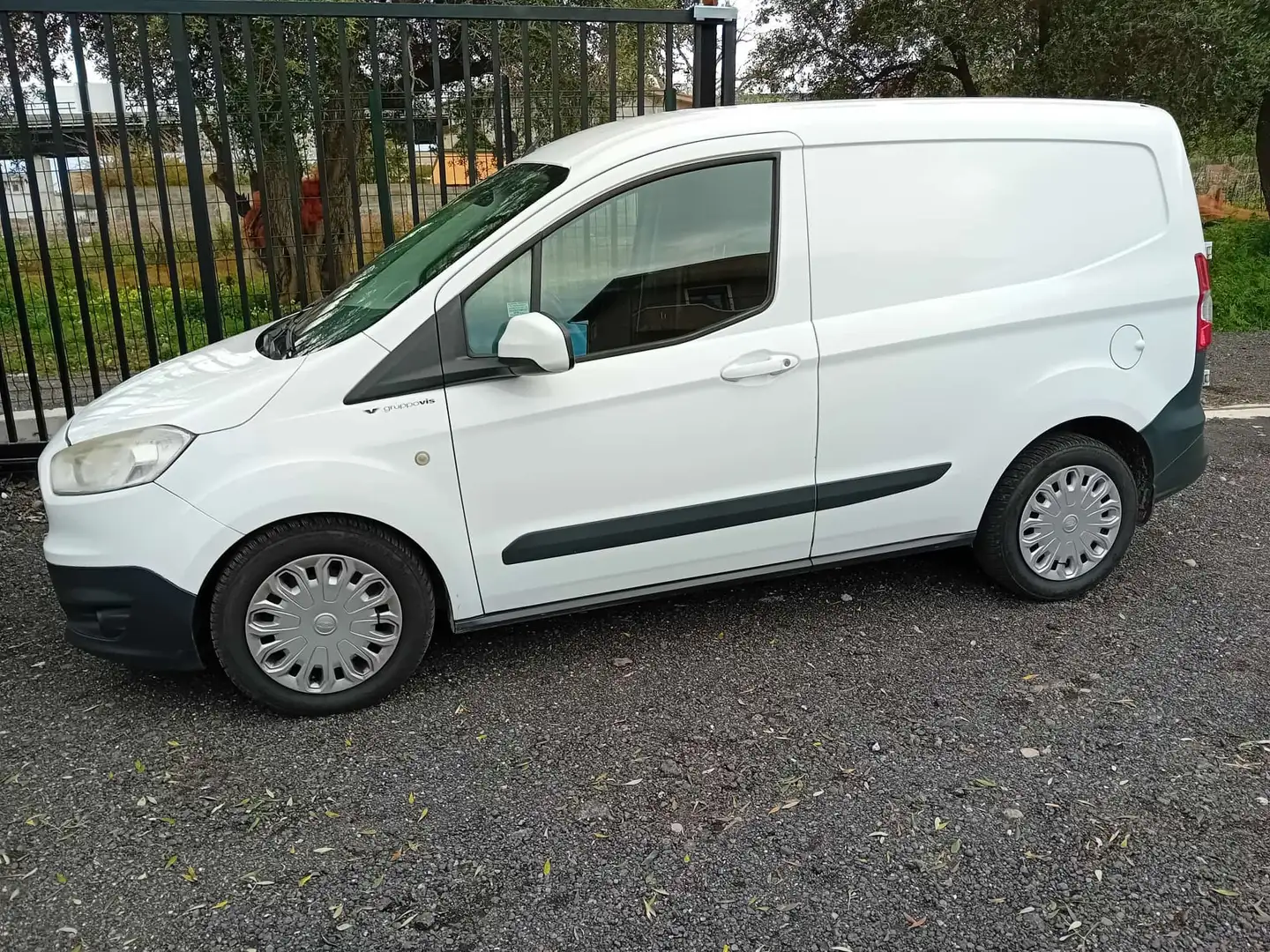Ford Courier Blanc - 1