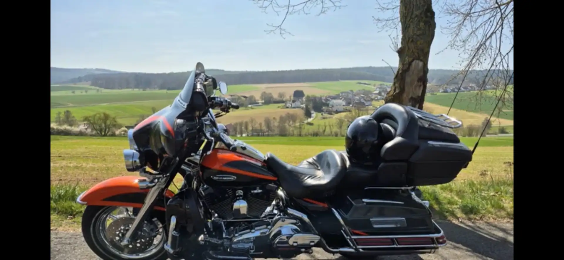 Harley-Davidson Electra Glide CVO 1800 - 1