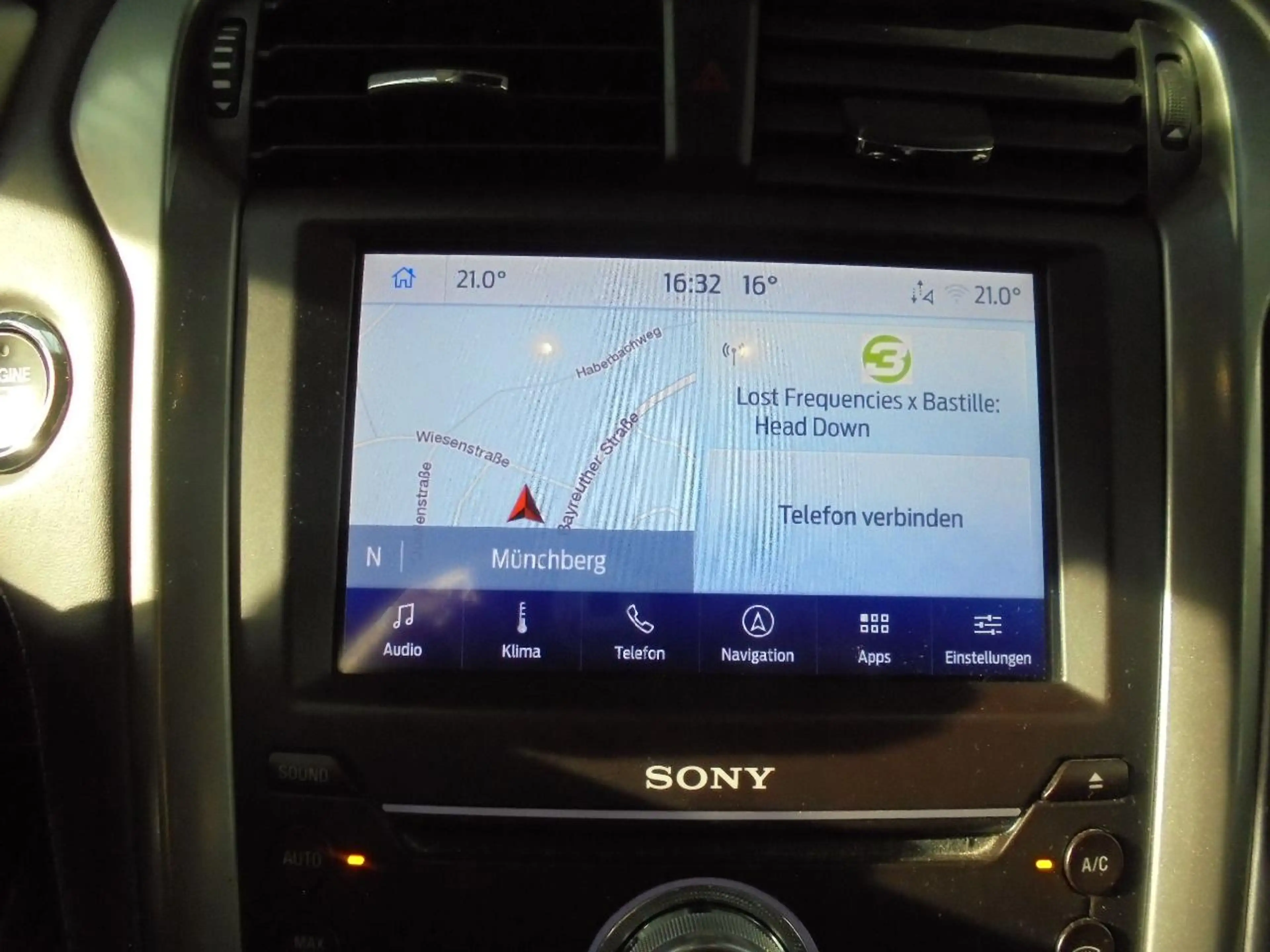 Ford Mondeo Vignale AWD — photo 12