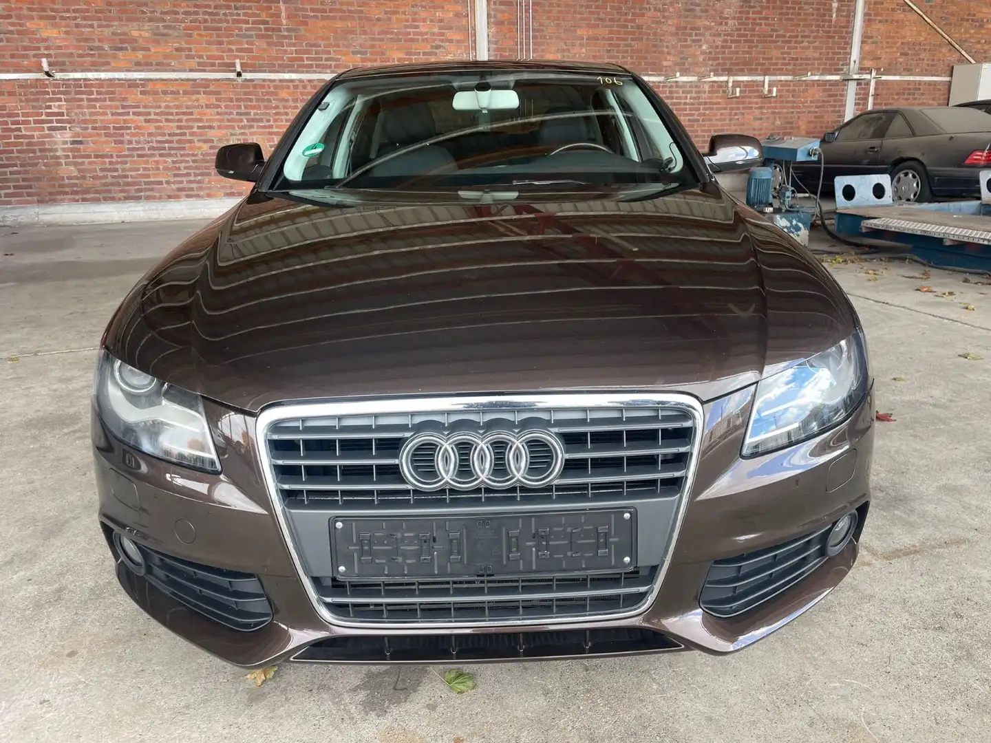 Audi A4 Lim. Attraction/SHZ/StandHZ/ Braun - 2