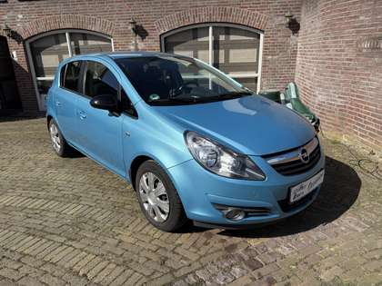 Opel Corsa 1.4-16V Edition Airco/Cruise/Trekhaak