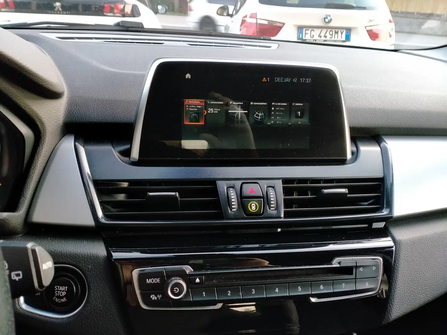 BMW 216 d ( 214d 95CV) Active ADVANT. MY17 DRIVING ASSIST. Gris - 2