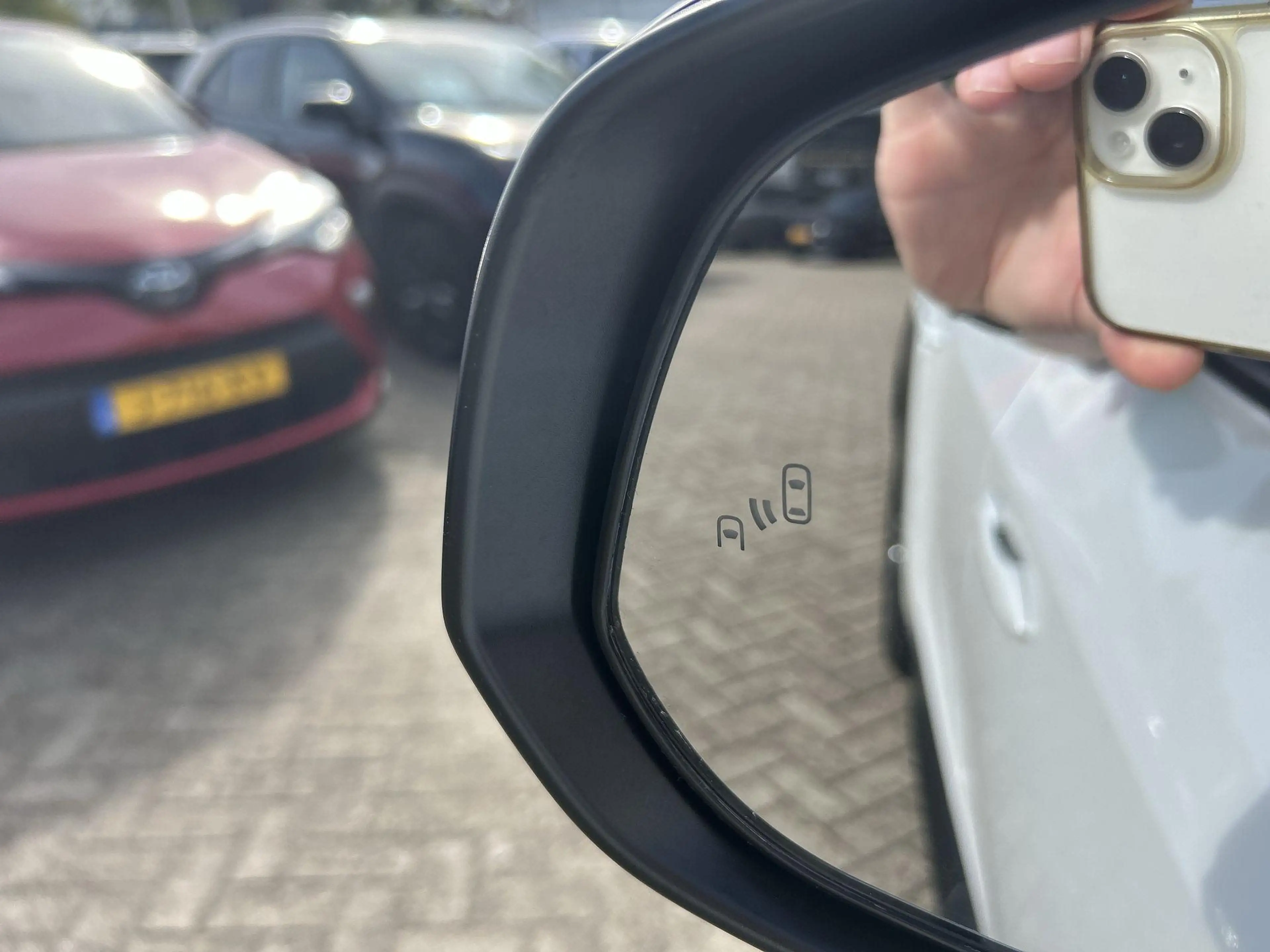 Toyota bZ4X Dynamic 71 kWh RIJKLAAR | Navigatie | 360 Camera | — photo 14