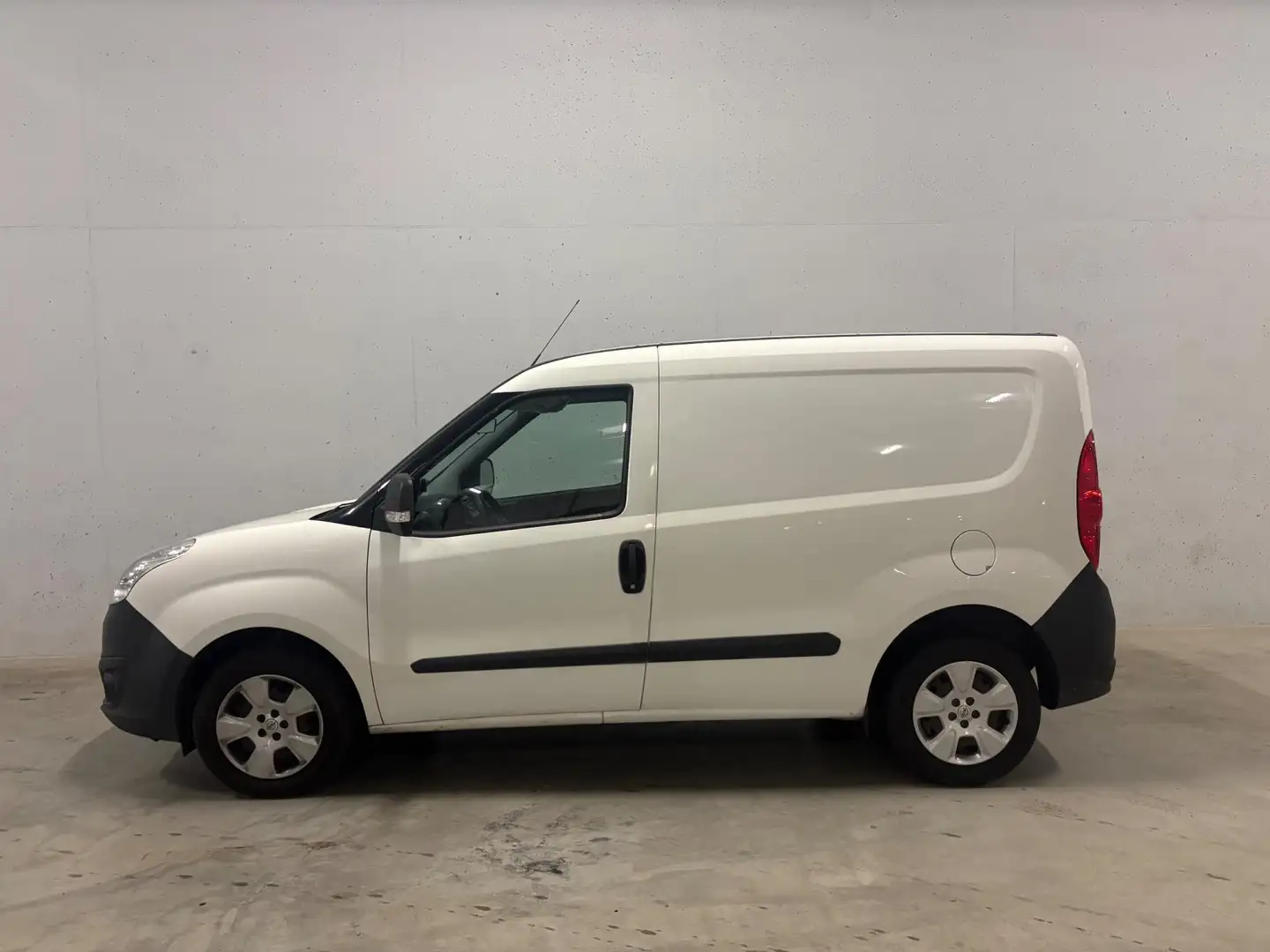 Opel Combo 1.3 CDTi L1H1 Edition Airco Zijdeur BTW - 2