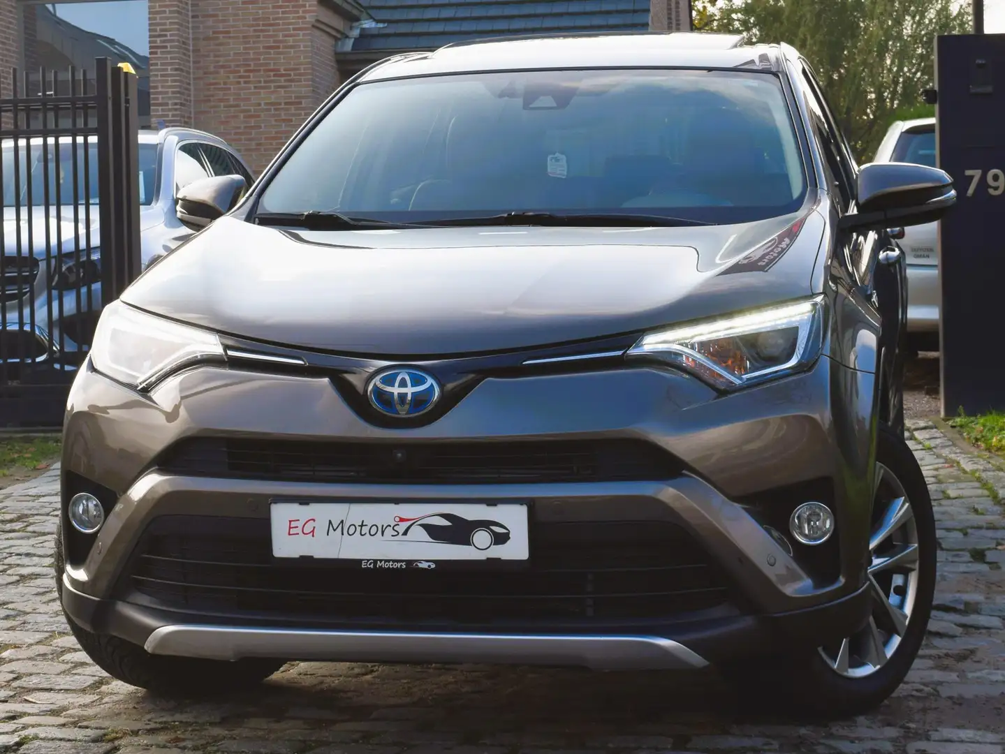 Toyota RAV 4 2.5i/Hybrid/FULL OPTIE/1st Owner/GARANTIE Bruin - 1