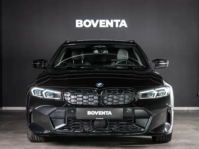 BMW M3 view 2