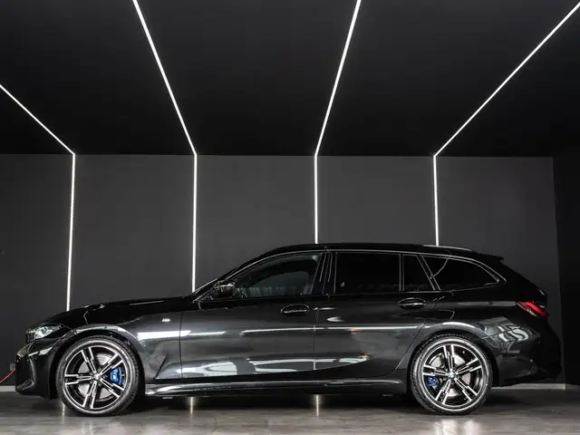 BMW M3 view 7
