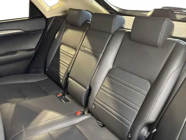 Lexus NX view 9