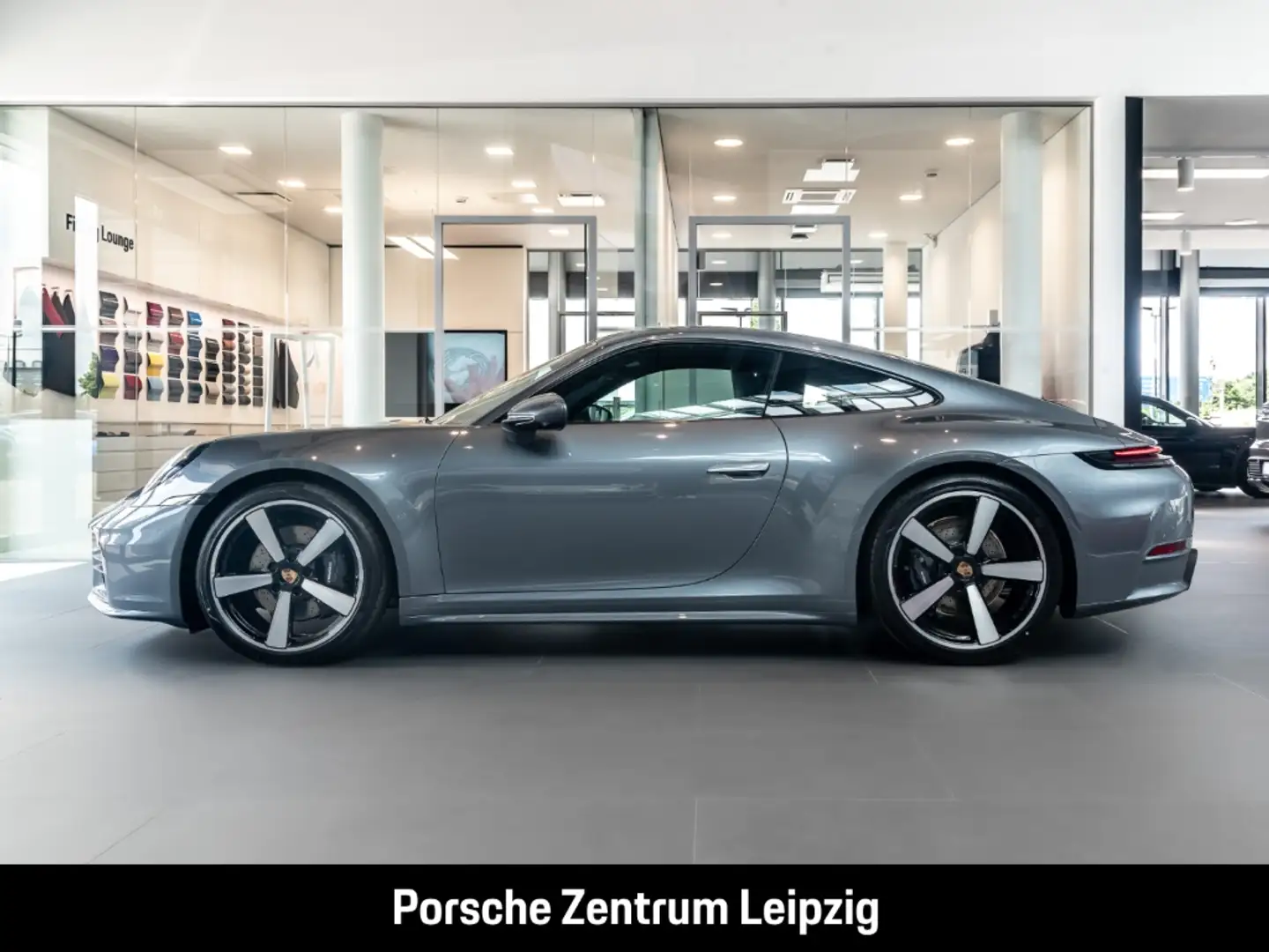 Porsche 992 911 Carrera SportDesign Chrono Sitzklima Gris - 2