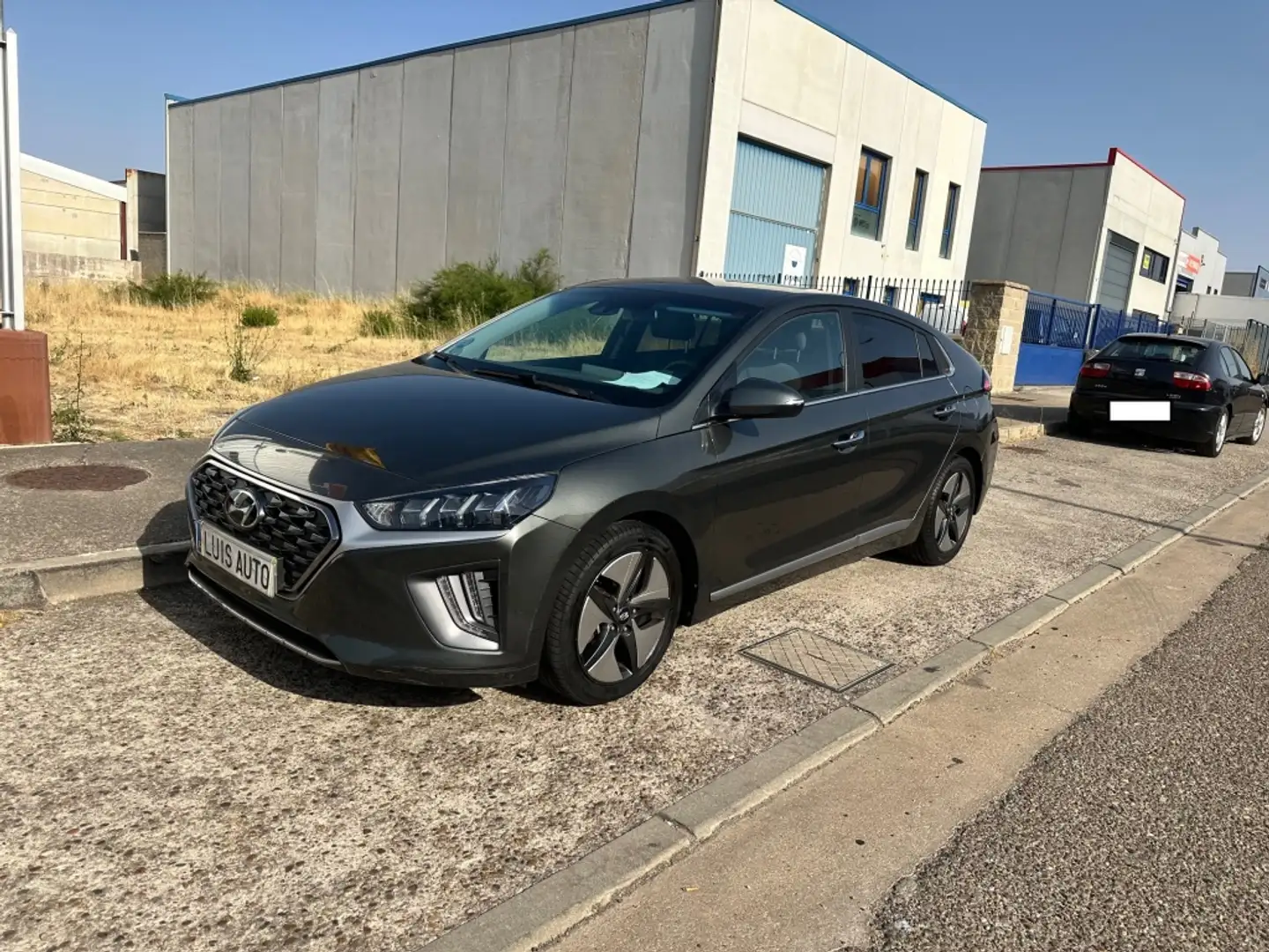 Hyundai IONIQ HEV 1.6 GDI Style Gris - 2