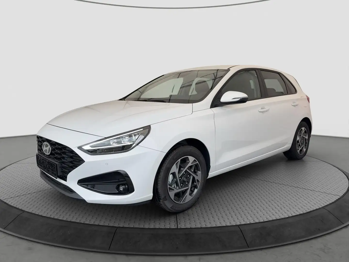 Hyundai i30 Smart 1.5i CVVT 6M Facelift Sitzhzg*Lenkradh Blanco - 1