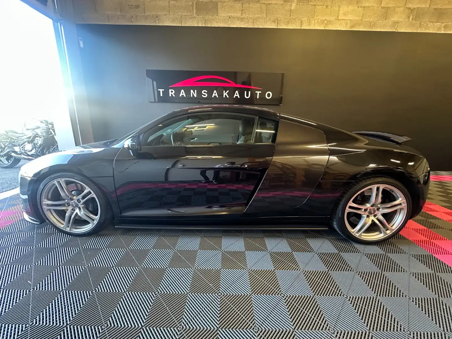 Audi R8 Quattro Weiß - 2