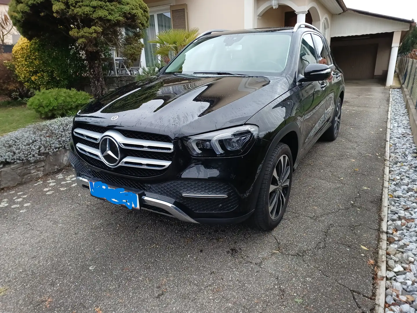 Mercedes-Benz GLE 300 GLE 300 d 4Matic Aut. Schwarz - 1