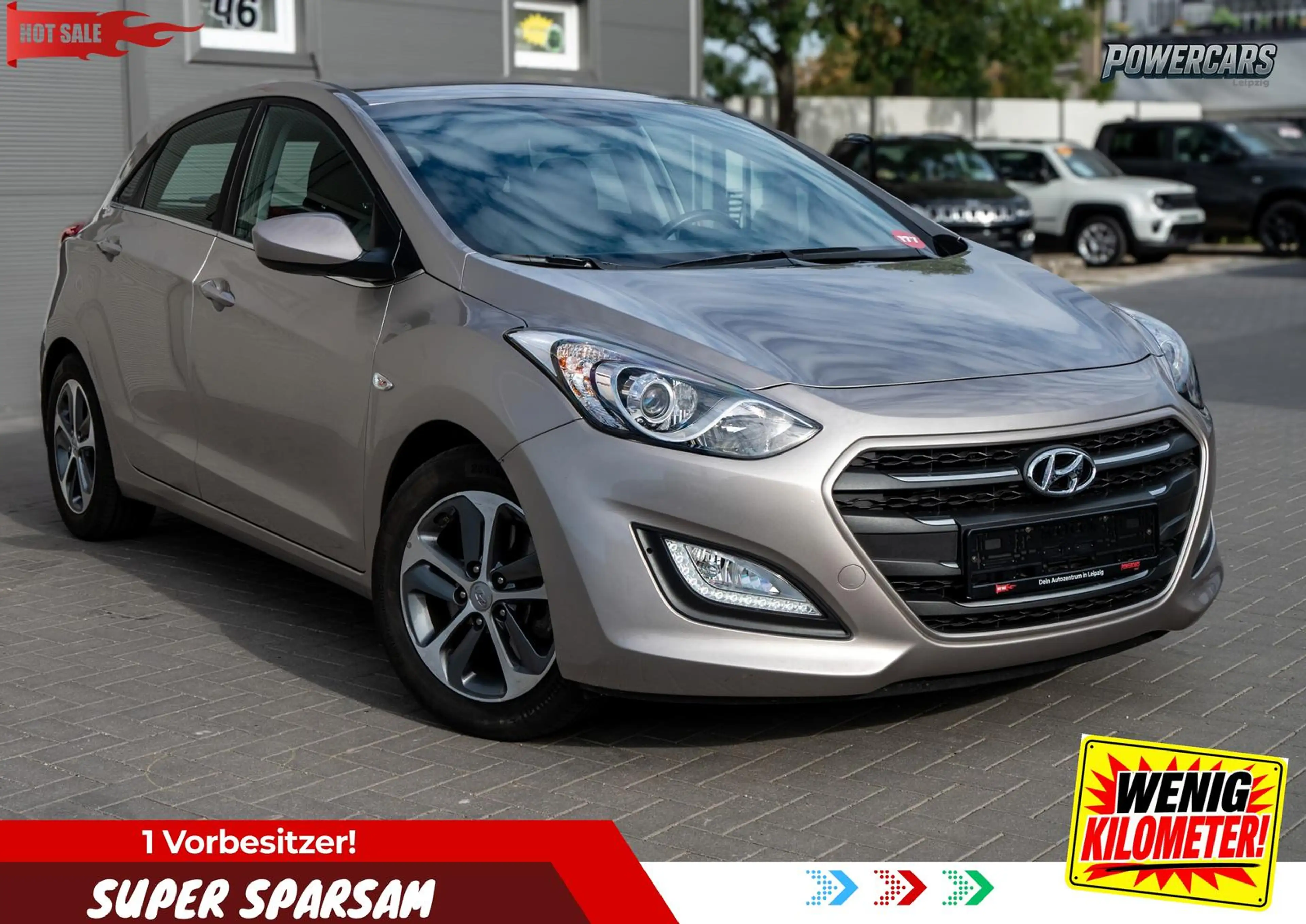 Hyundai i30 blue Trend 1.6 GDI