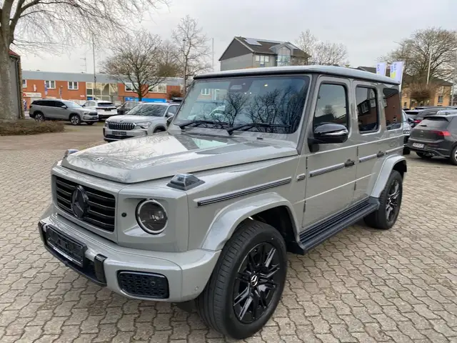 Mercedes-Benz G 450 d AMG Exclusive Line Night-Paket I u II