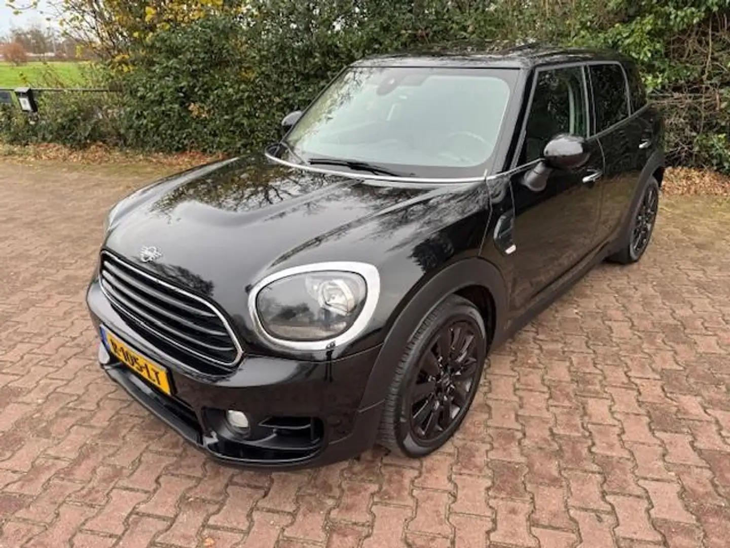 MINI One Countryman 1.5 CHILI PANO/CAM/THAAK/STOELVERWARMING Zwart - 1
