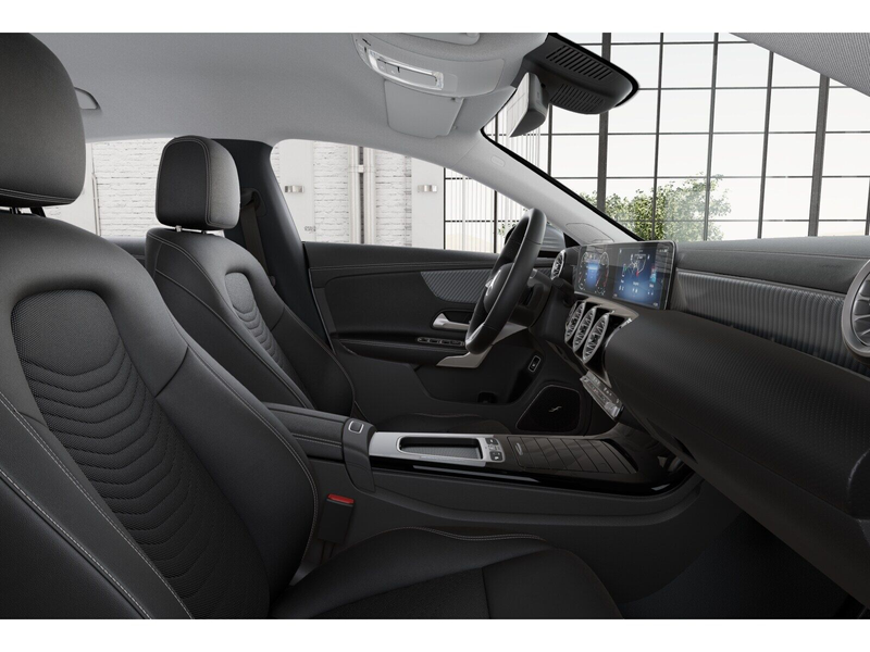 Mercedes-Benz CLA 180 SB Progr. Mbux 360° Multibeam Burmester — photo 9