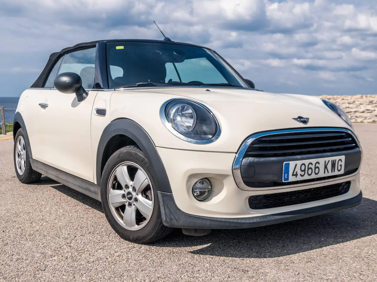 MINI One Cabrio