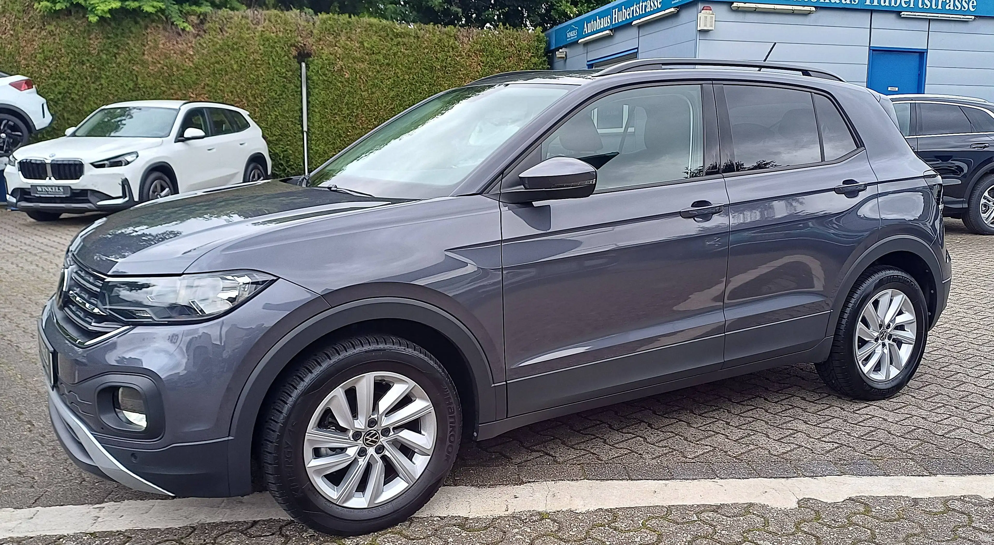 Volkswagen T-Cross T-Cross Life-Klima-Navi-Sitzhg-PDCv+h-Alu-5800KM
