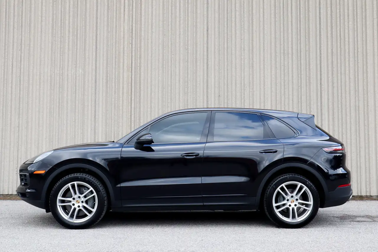 Porsche Cayenne снимка Porsche Cayenne