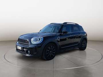Mini Countryman 2.0 Cooper SD Yours auto