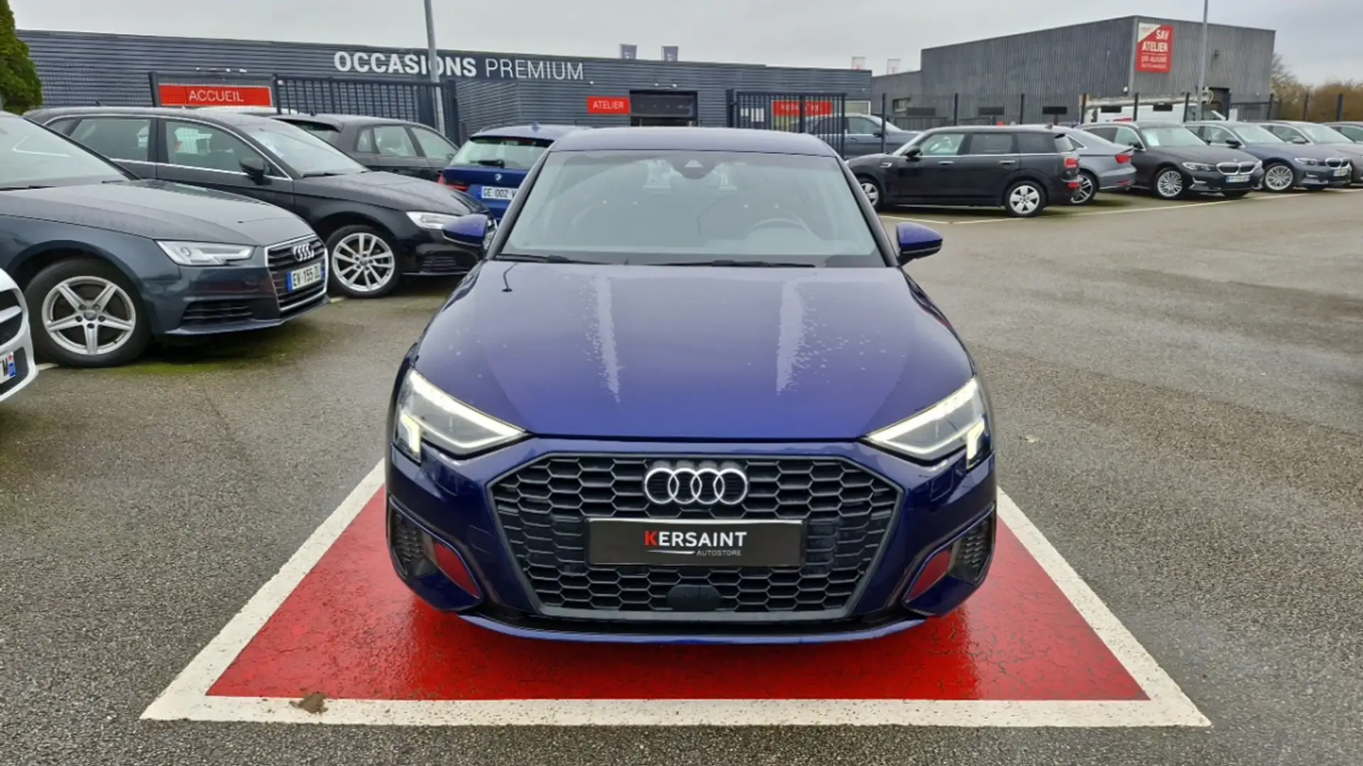Audi A3 35 TFSI MILD HYBRID 150 S tronic 7 BUSINESS LIN Blu/Azzurro - 2