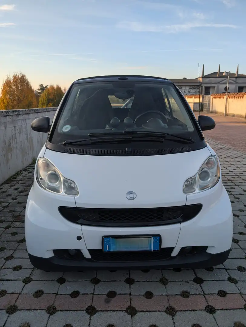 smart forTwo Fortwo Cabrio 1.0 Passion 84cv Bianco - 2
