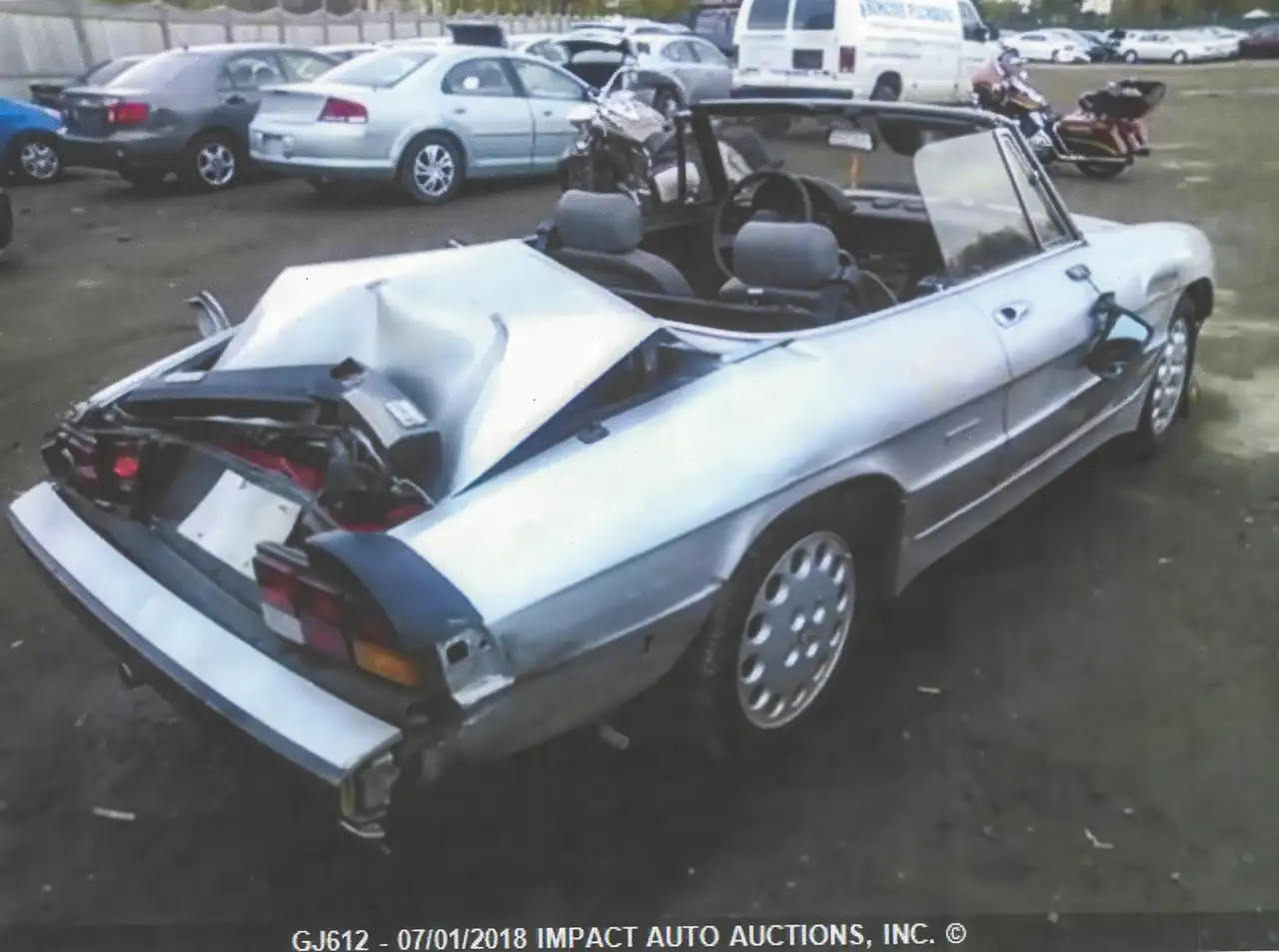 Alfa Romeo Spider снимка Alfa Romeo Spider