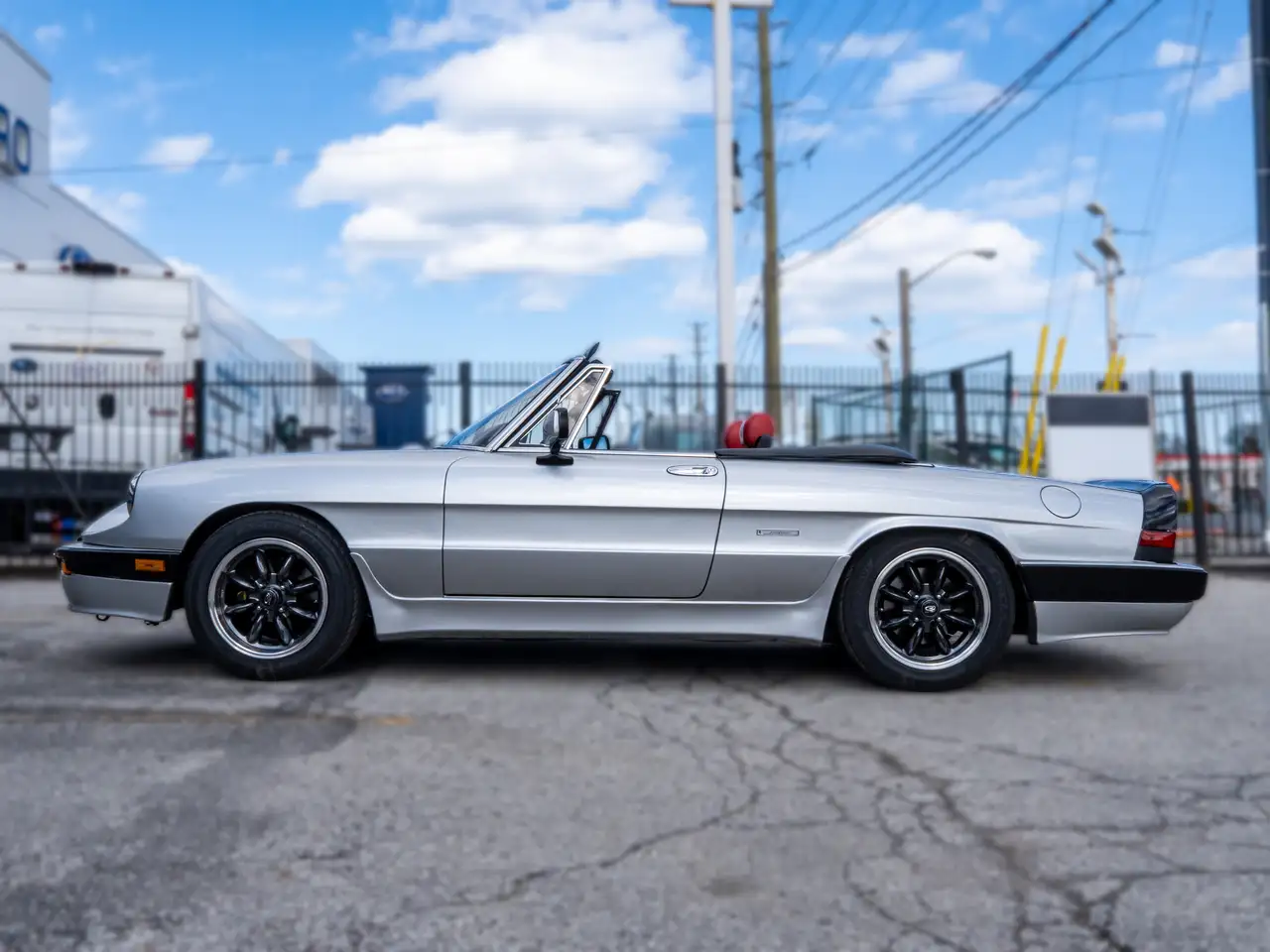 Alfa Romeo Spider снимка Alfa Romeo Spider
