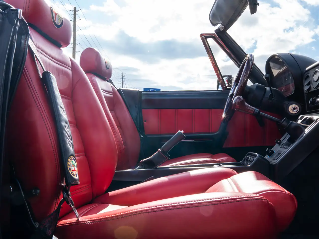 Alfa Romeo Spider снимка Alfa Romeo Spider