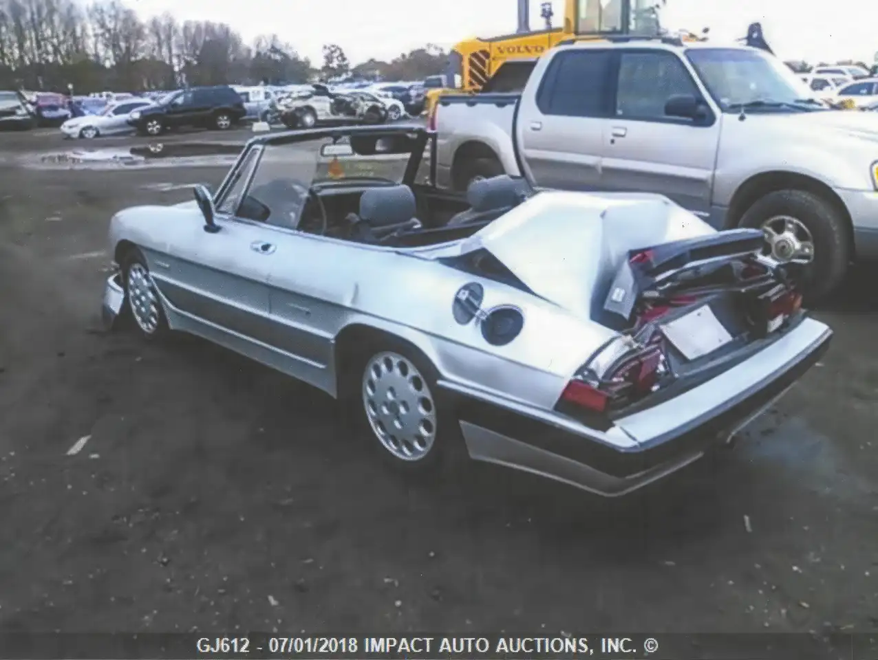 Alfa Romeo Spider снимка Alfa Romeo Spider