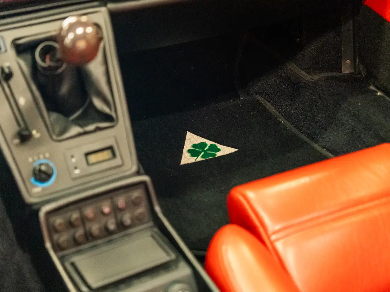 Alfa Romeo Spider снимка Alfa Romeo Spider