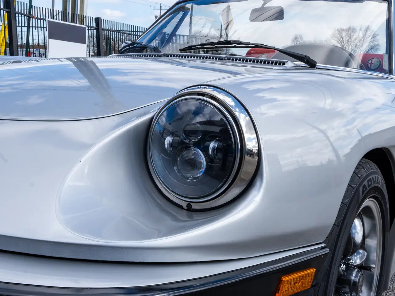 Alfa Romeo Spider снимка Alfa Romeo Spider